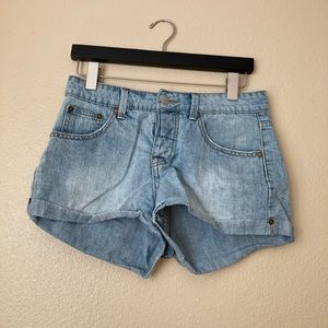 Ripcurl Denim Faded Blue Shorts - women’s size 26
